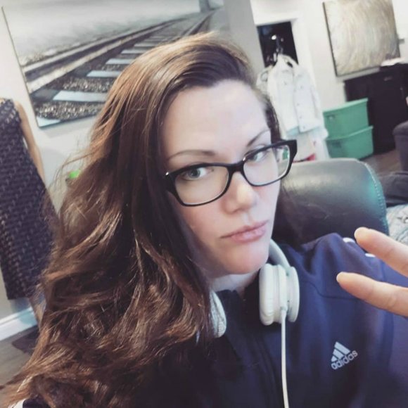 Meet your Posher, Tabitha - Picture 10 of 13